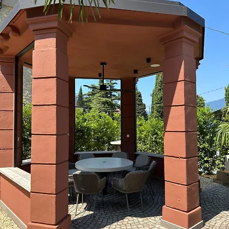 Luxury La Baia - Penthouse Torri Del Benaco
